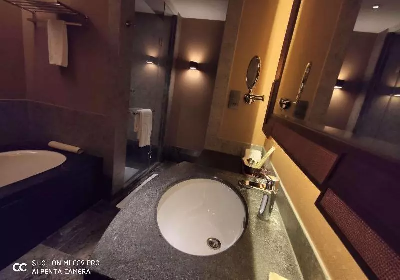 デラックスルーム, Shangrila Resort Shangrila