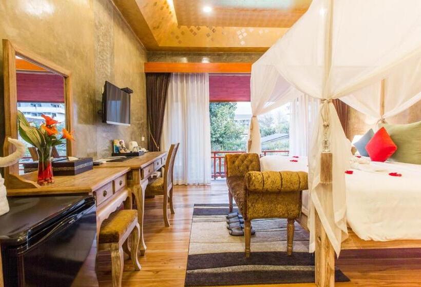 带泳池观景的行政房, The Chaya Resort And Spa