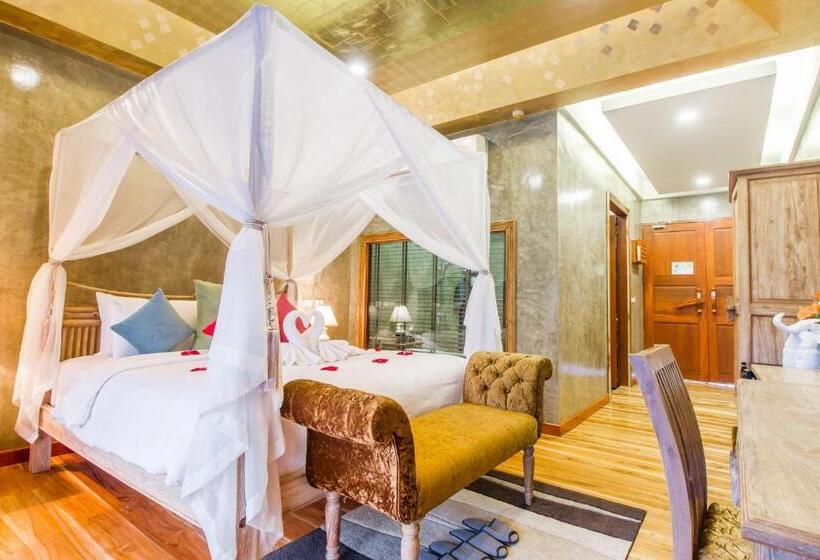 带泳池观景的行政房, The Chaya Resort And Spa