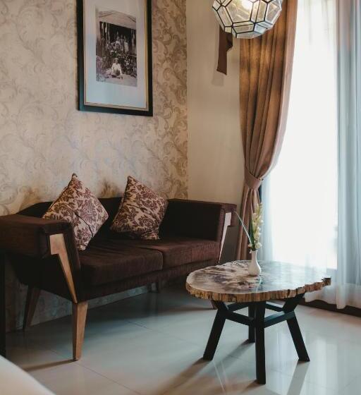 디럭스 룸, The Visala Boutique Suites Seminyak