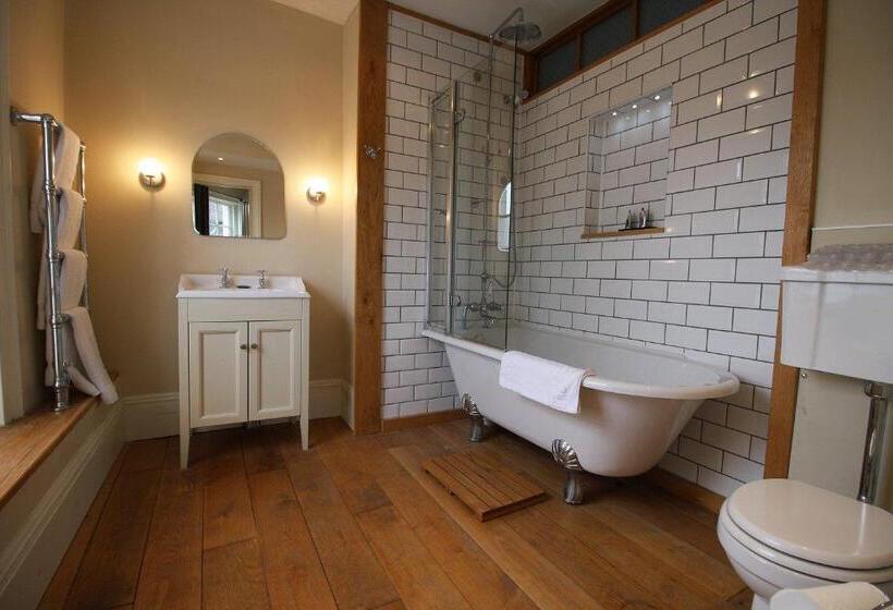 キングサイズベッドのスタンダードルーム, The White Hart