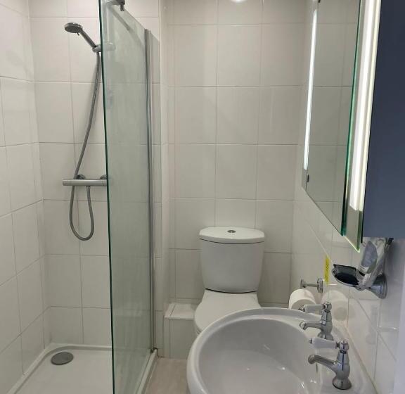 スタンダードルーム, The White Hart