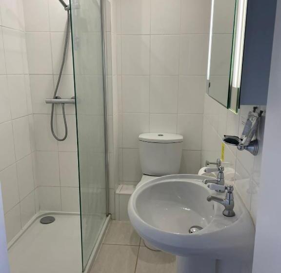 スタンダードルーム, The White Hart