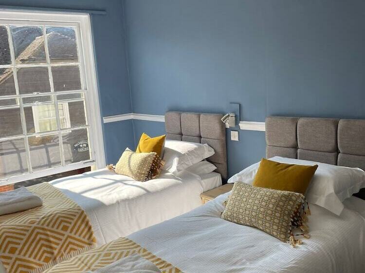 スタンダードルーム, The White Hart