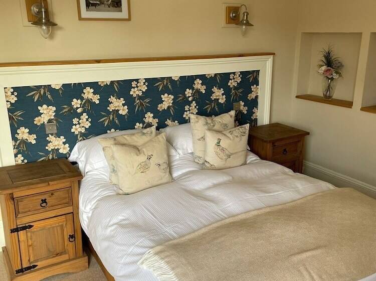 スタンダードルーム, The White Hart