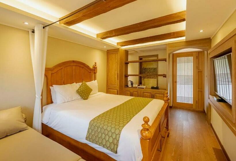 Deluxe Room Garden View