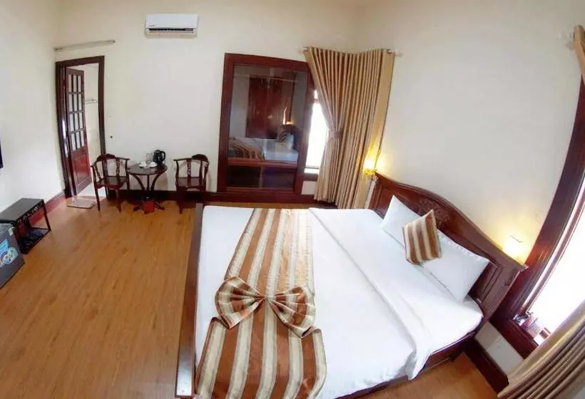 اتاق لوکس با چشم‌انداز شهر, Kieu Anh Hotel Vung Tau