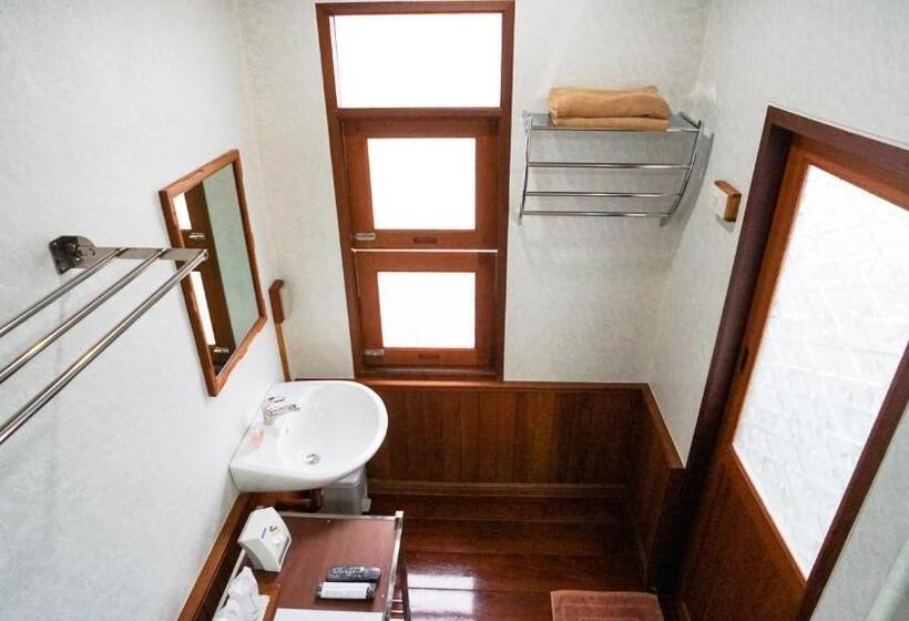Номер Basic, Baan Siriporn Resort   โรงแรมบ้านศิริพร รีสอร์ท