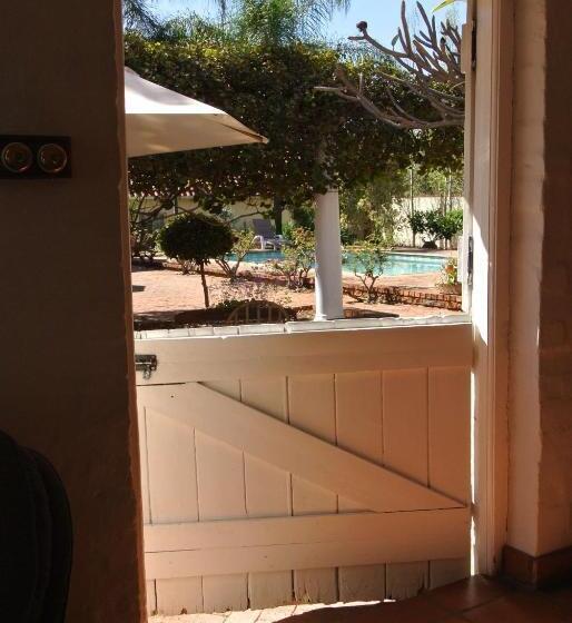 דירת חדר נוף לבריכה, Brooklyn Manor