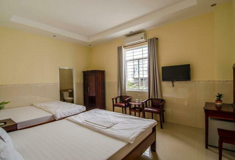 اتاق استاندارد چهار تخته, Kim Hồng Nhật Guest House