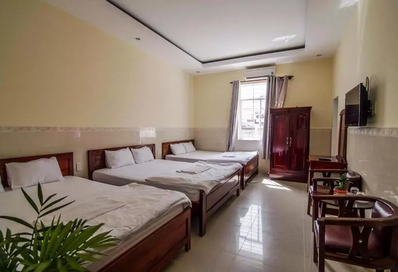 اتاق خانوادگی, Kim Hồng Nhật Guest House