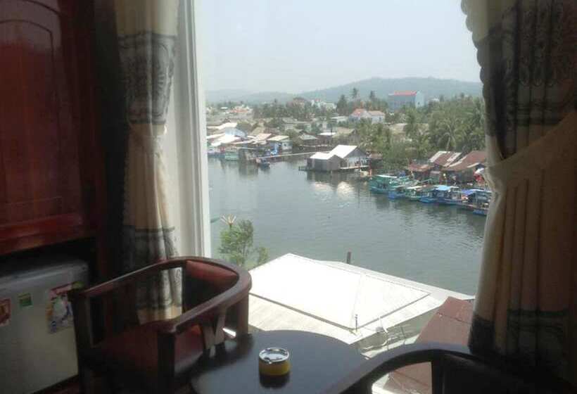 اتاق استاندارد سه نفره, Kim Hồng Nhật Guest House