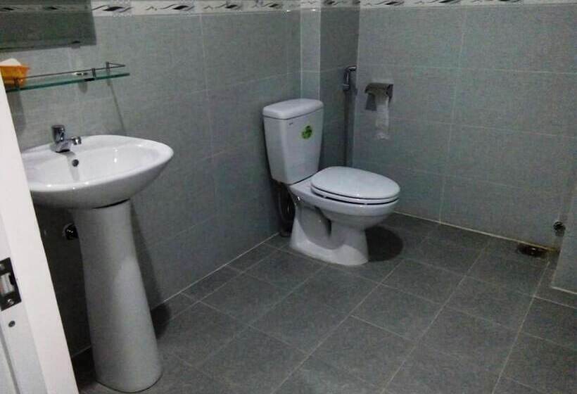 اتاق استاندارد چهار تخته, Kim Hồng Nhật Guest House