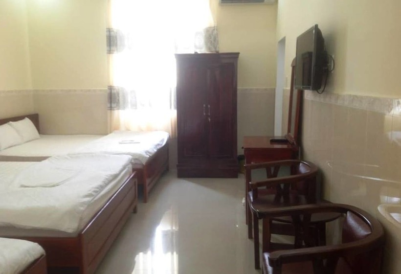 اتاق خانوادگی, Kim Hồng Nhật Guest House