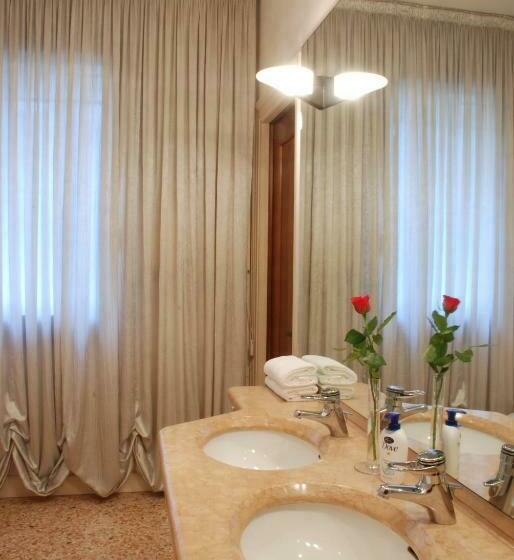 اتاق استاندارد با وان آب گرم, Locazione Turistica Gioia