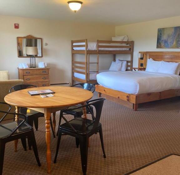 غرفة ديلوكس رباعية, The Wildflower Inn