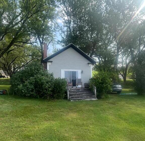 غرفة قياسية سرير كينج, The Wildflower Inn