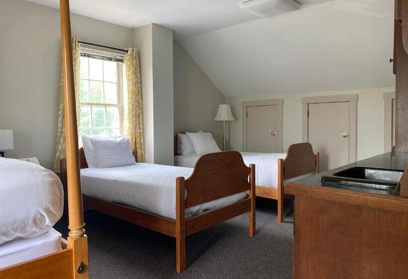 جناح 3 غرف نوم, The Wildflower Inn