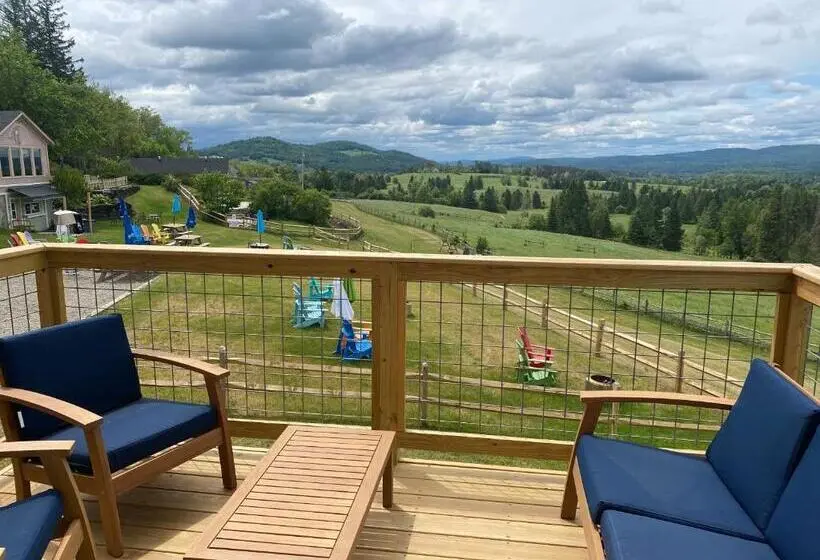 Sviitti Parveke, The Wildflower Inn