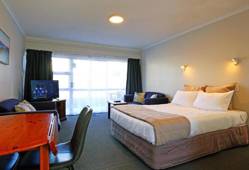 חדר משפתחתי סופריור, 289 Midway Motel