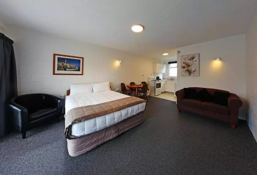 １ベッドルームアパートメント, 289 Midway Motel