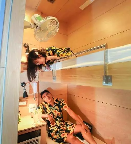 اتاق لوکس یک تخته, Vatc Sleep Pod  Terminal 2