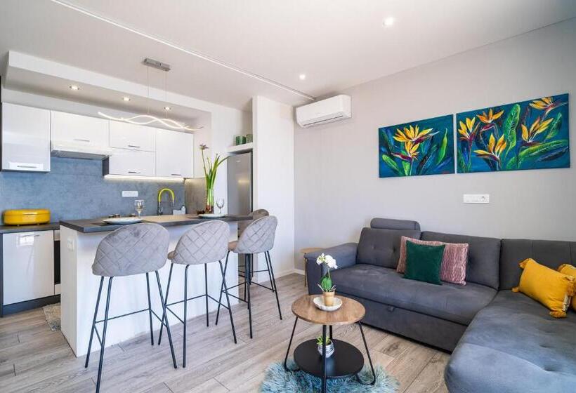 דירת סופריור, חדר שינה 1, נוף לים, Apartments Sandito