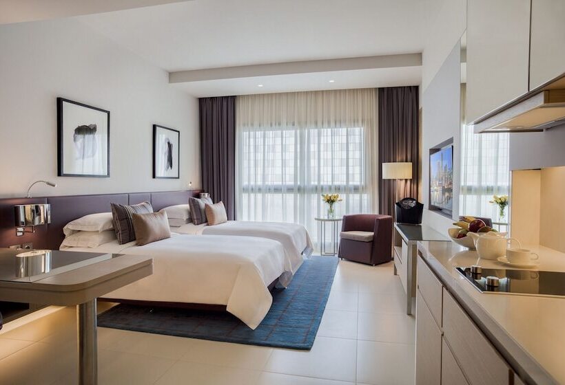 استودیوی استاندارد, Capital Centre Arjaan By Rotana