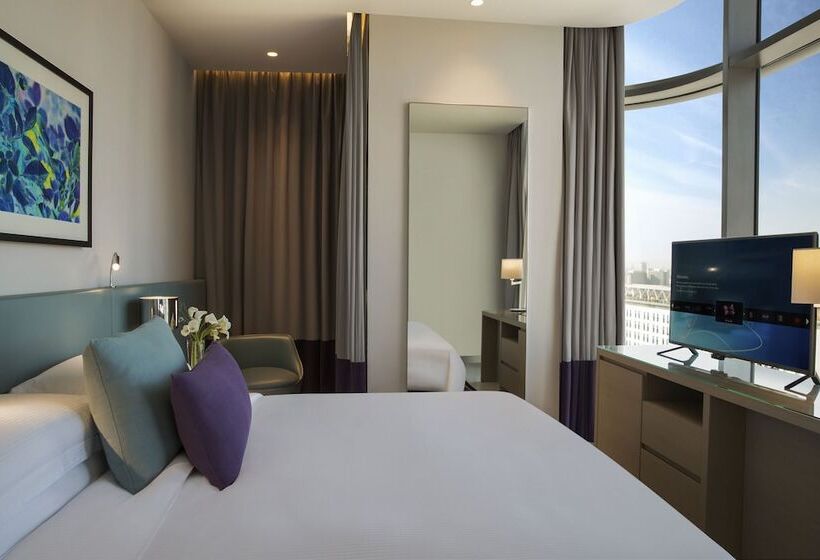 Люкс, Capital Centre Arjaan By Rotana