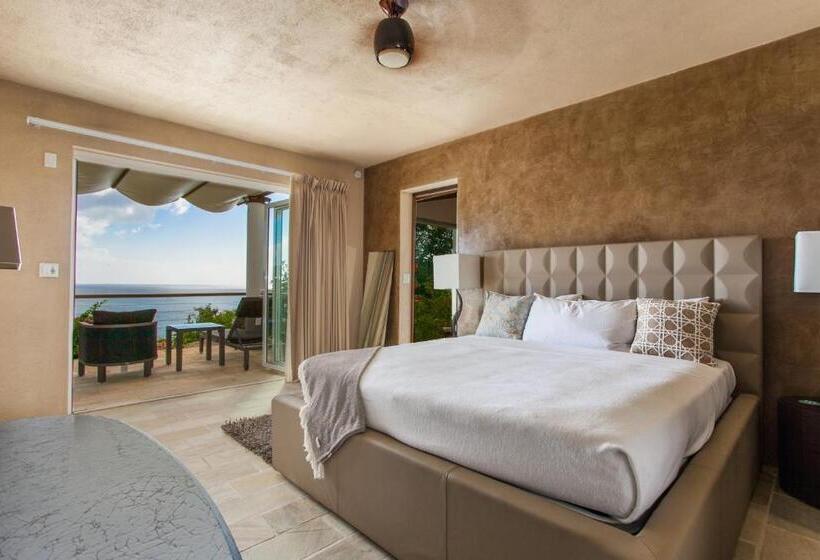 ویلای 5 خوابه, Ceblue Villas