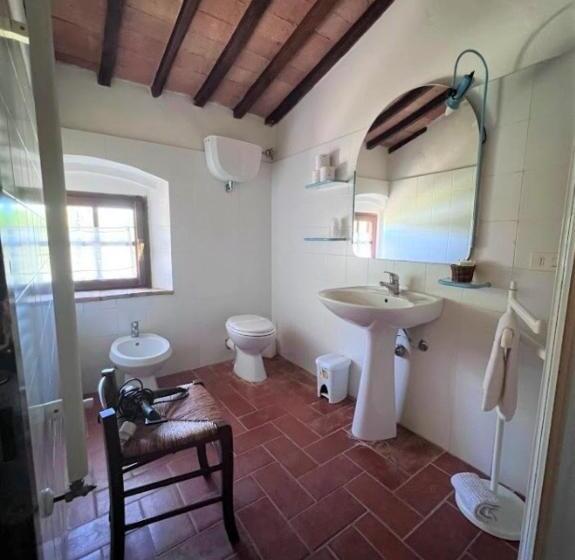 شقة 3 غرف, Fattoria Agriturismo Nerbona