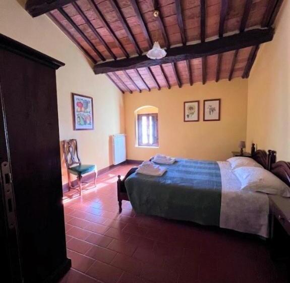 شقة 3 غرف, Fattoria Agriturismo Nerbona