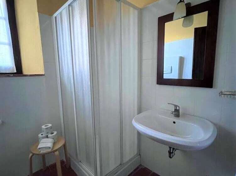 شقة غرفة واحدة, Fattoria Agriturismo Nerbona