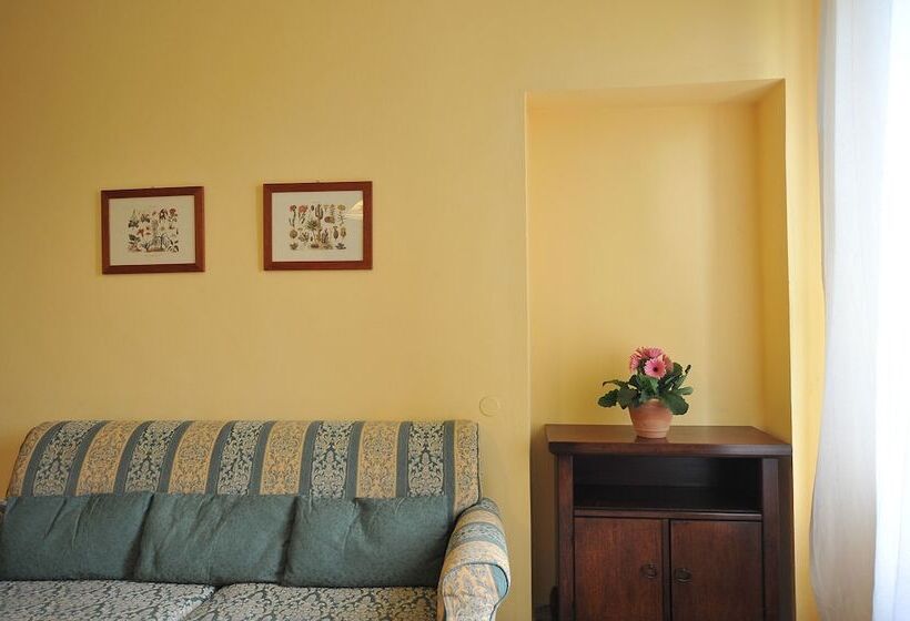 شقة غرفتين, Fattoria Agriturismo Nerbona