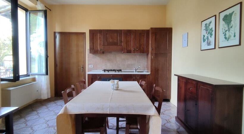 شقة غرفتين, Fattoria Agriturismo Nerbona