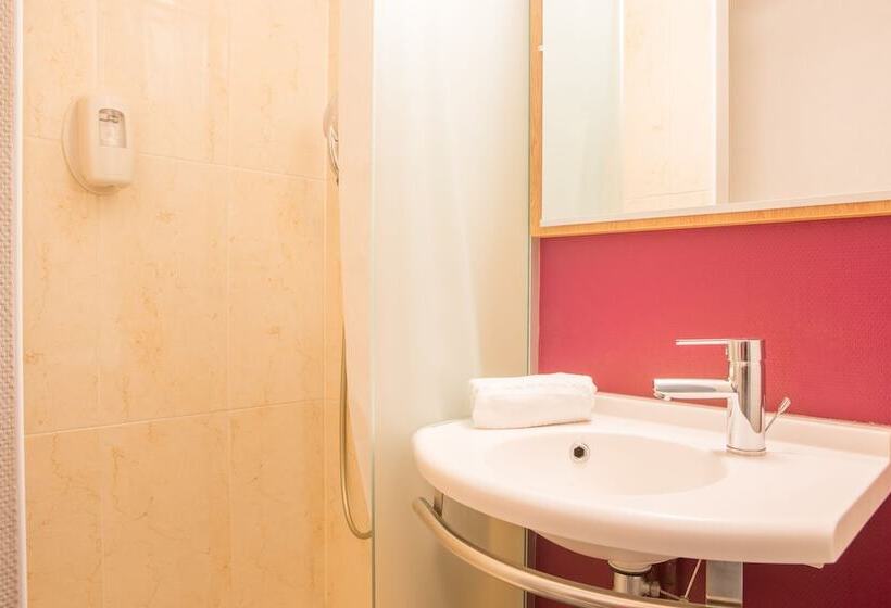Номер Стандарт, B&b Hotel Hyeres