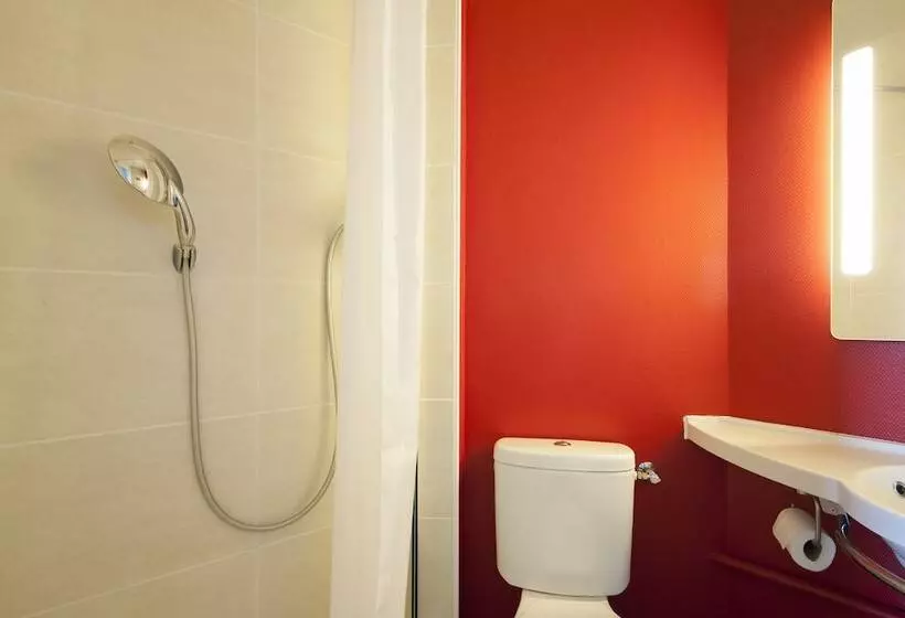 Standard-invahuone, B&b Hotel Paray Le Monial