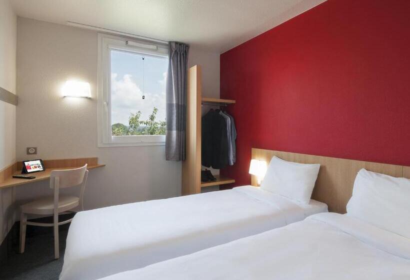 Номер Стандарт, B&b Hotel Paray Le Monial