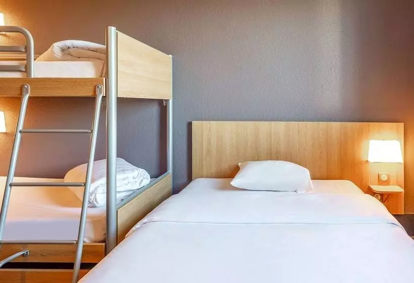 スタンダード4人部屋, B&b Hotel Toulon Ollioules