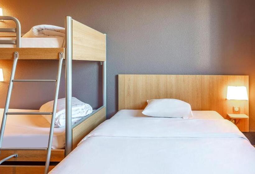 غرفة قياسية رباعية, B&b Hotel Toulon Ollioules