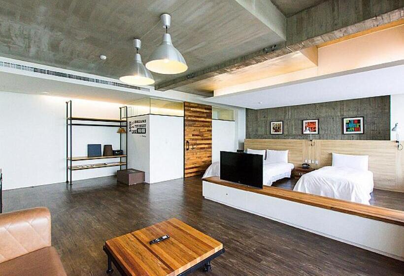 اتاق استاندارد چهار تخته با چشم‌انداز دریا, El Puerto