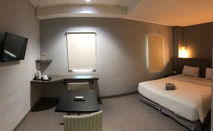 חדר דלוקס, Izi Hotels