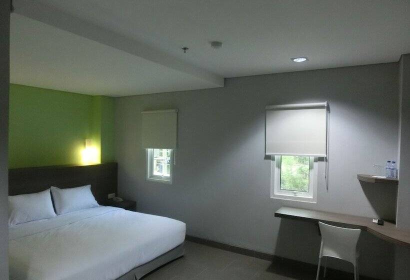 חדר דלוקס, Izi Hotels