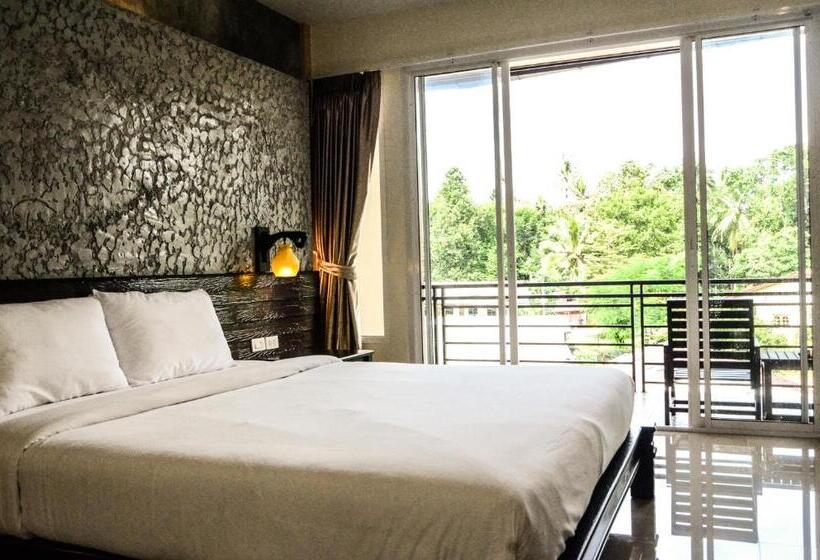 带阳台的豪华间, Khaolak Suthawan Resort   Sha Plus