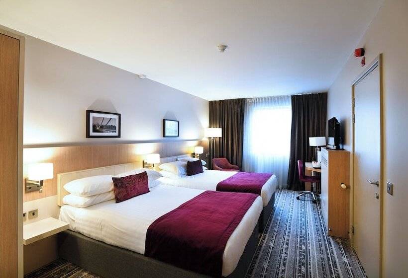 デラックスルーム, Lancaster