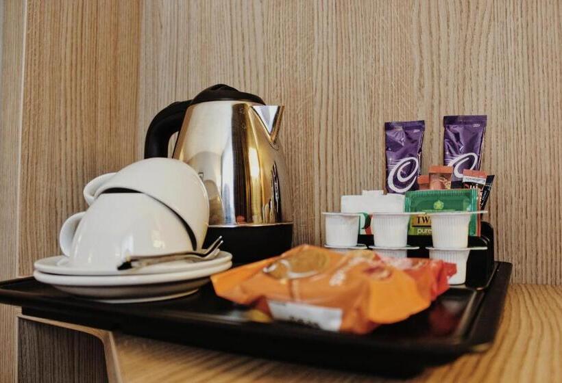 デラックスルーム, Lancaster