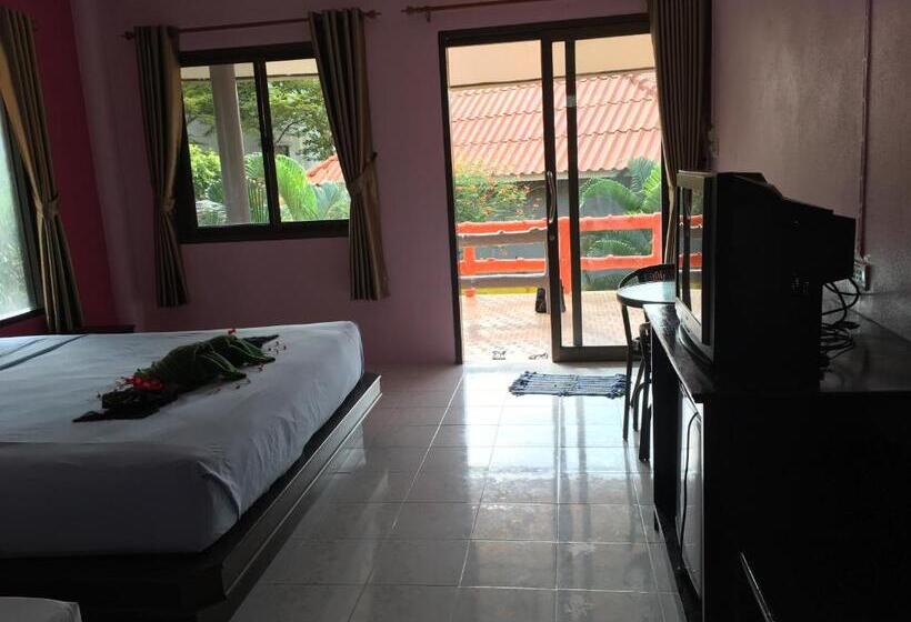 חדר דלוקס, Lanta Garden Home