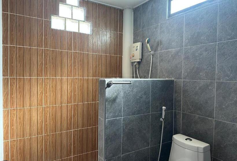 חדר דלוקס, Lanta Garden Home