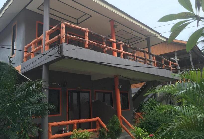 חדר דלוקס, Lanta Garden Home