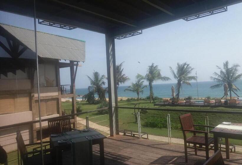 Номер Deluxe Вид на Море с Балконом, Laya Safari Resorts & Spa